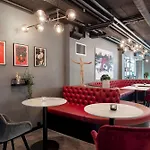 Radisson Red Hotel 4*