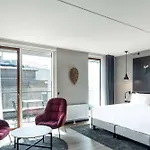 Radisson Red فندق 4*