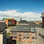 Hotel Radisson Red 4*