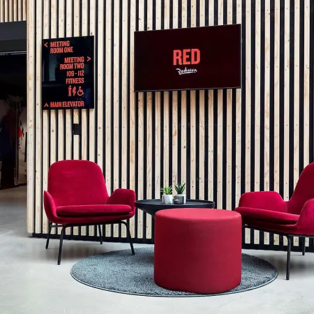 Radisson Red Hotel