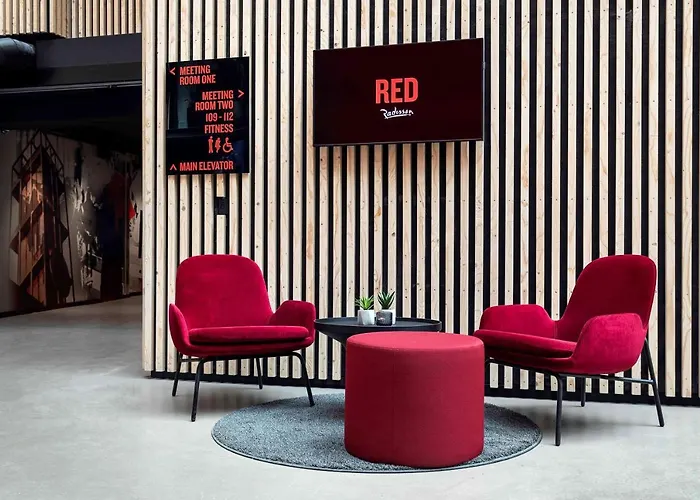 Radisson Red 4*