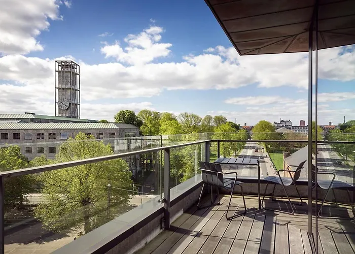 Hotel Radisson Red 4*