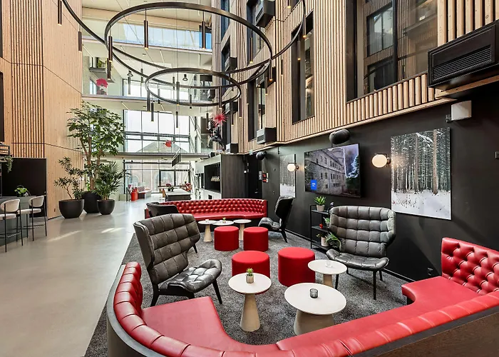 Radisson Red Hotel 4*